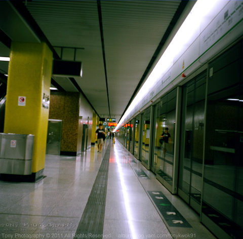 28700006.jpg