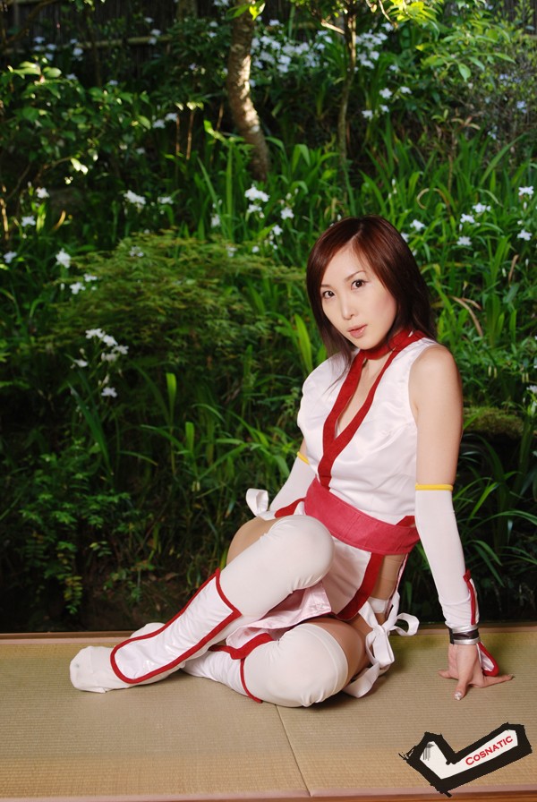 white_loca_001.jpg